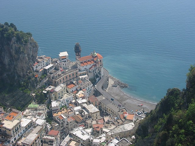 cote amalfitaine, atrani, ruelles